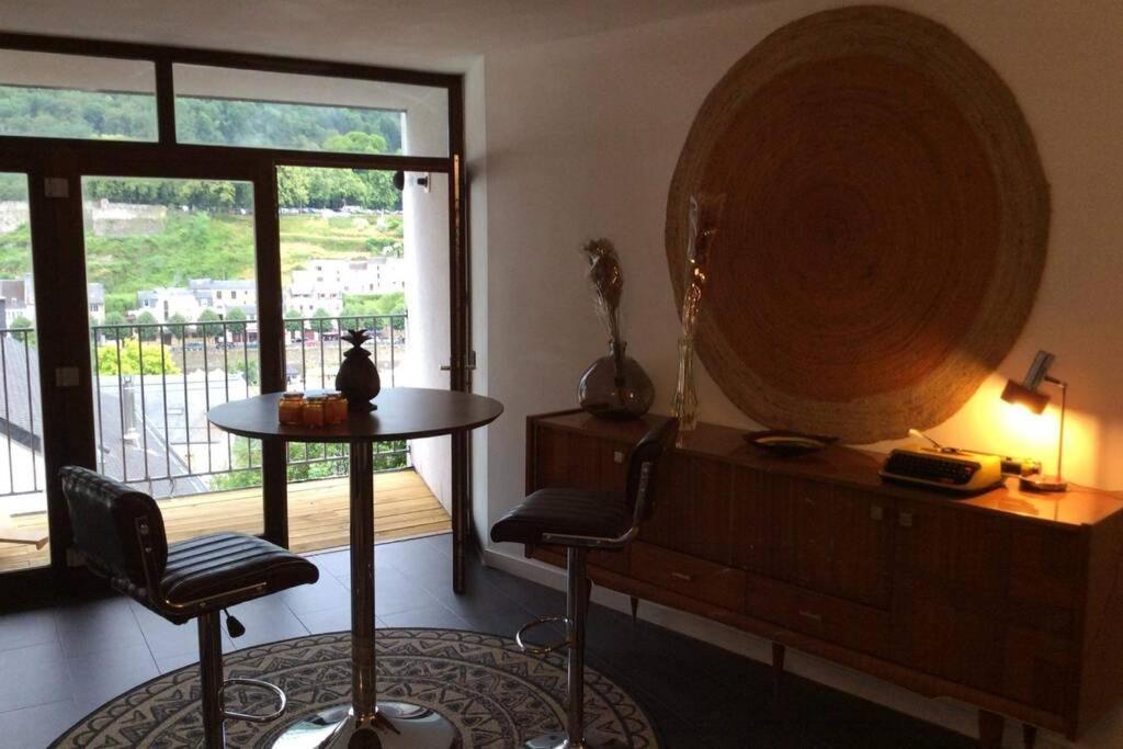 A Bouillon, Appartement Vintage Vue Sur Le Chateau ภายนอก รูปภาพ