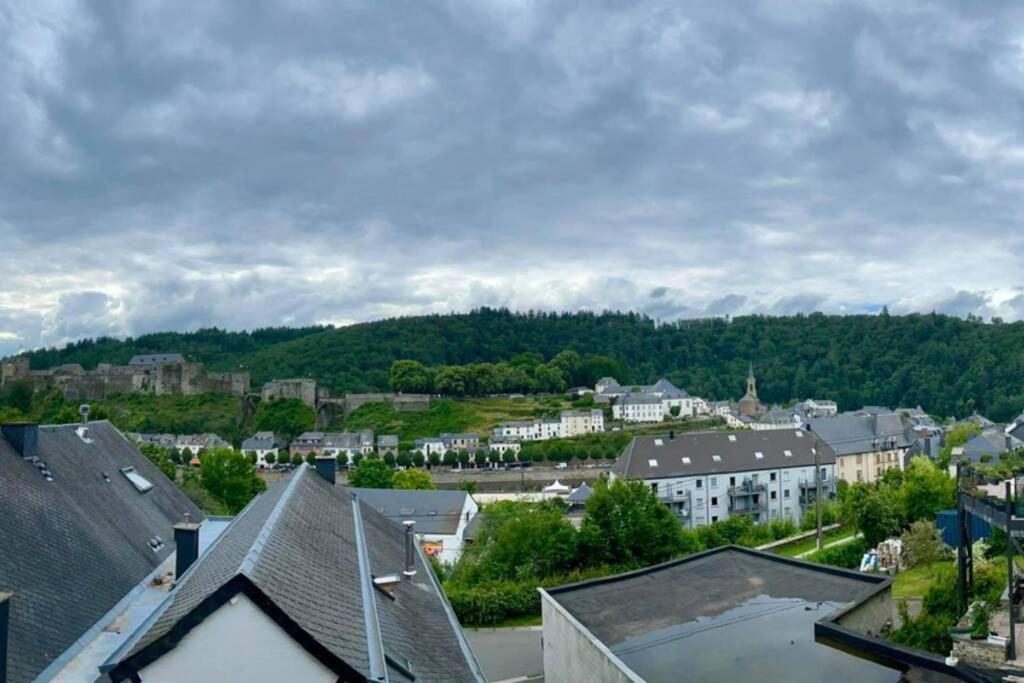 A Bouillon, Appartement Vintage Vue Sur Le Chateau ภายนอก รูปภาพ